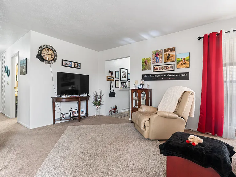 Creekside Terre Apartments — Photo 29