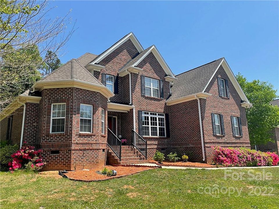 1st image of 181 Winding Creek Dr