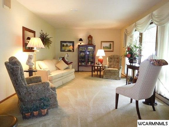 4th image of 102 Crestview Dr