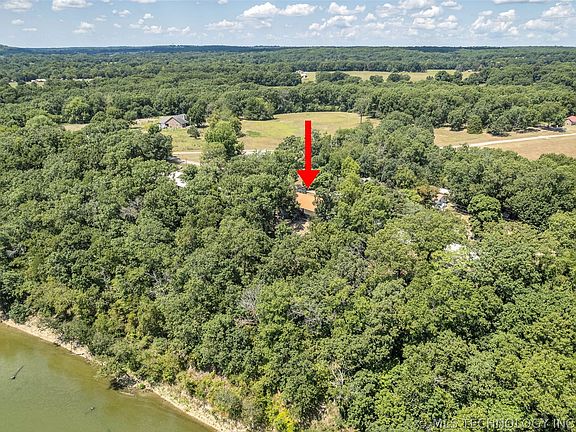 3rd image of 22307 E 843rd Rd