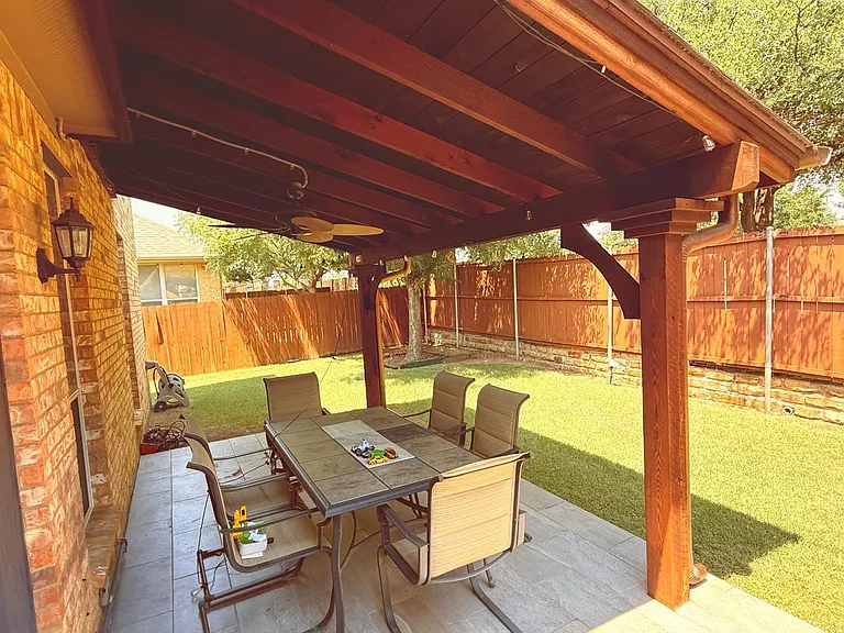 8414 Nicholson Dr — Photo 32