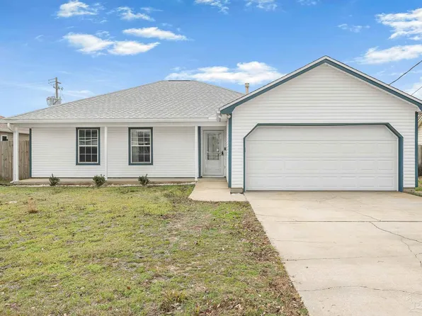 2285 Estates Cir, Navarre, FL 32566