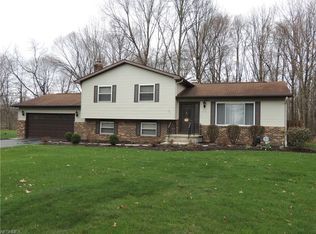 1230 Timbercrest St, Youngstown, OH 44505