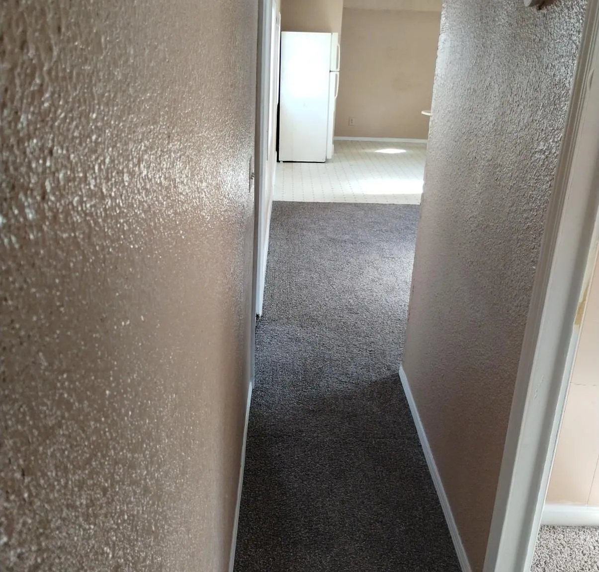 3 bed, $1,395 — Photo 4