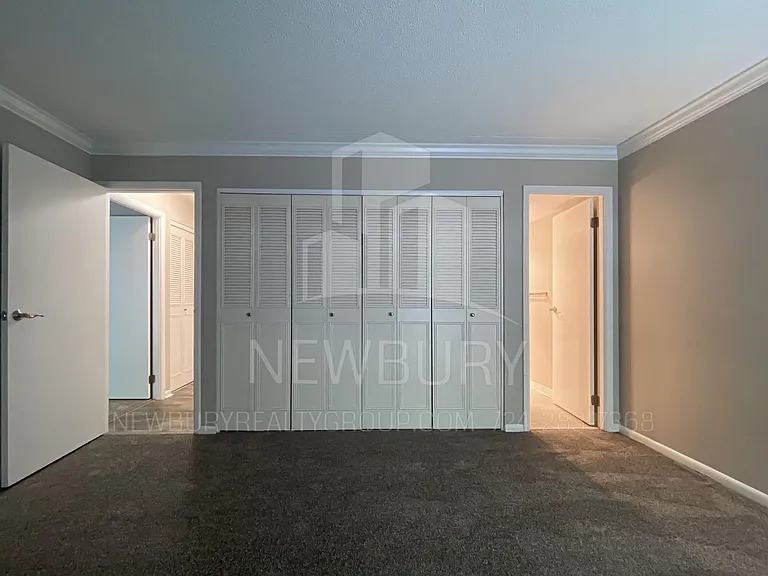 530 N Main Street - The Townhouse. — Photo 134