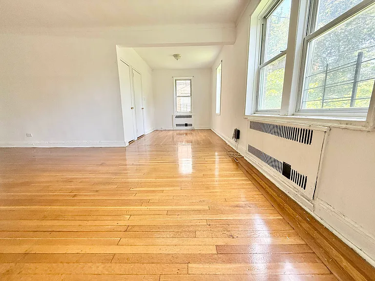 1620 Avenue I #219 — Photo 2