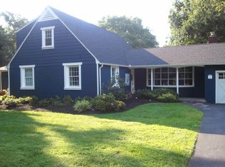 5 E Spruce Ave, Moorestown, NJ 08057