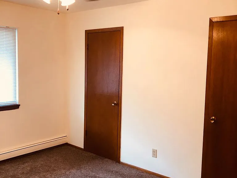4081 S 65th St #7 — Photo 14
