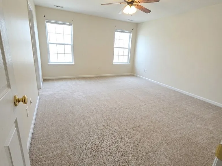 439 Flowering Magnolia Dr — Photo 7