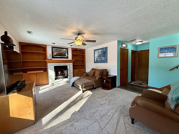 2nd image of 4506 Palm Ave