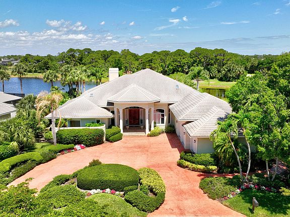4th image of 6676 SE Barrington Drive