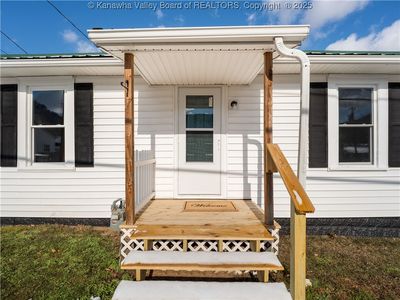 305 1st St, Glasgow, WV, 25086