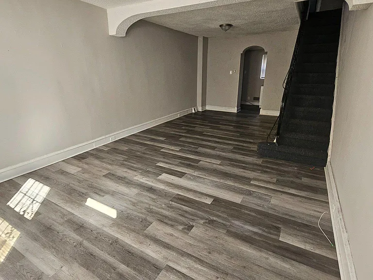3963 Wyalusing Ave — Photo 2