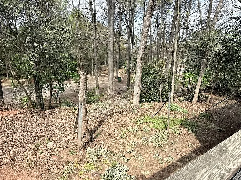 120 Lakeview St — Photo 11