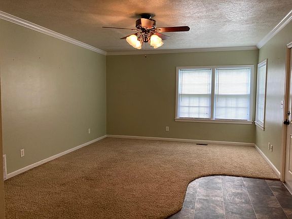 4th image of 2432 Cheyenne Dr