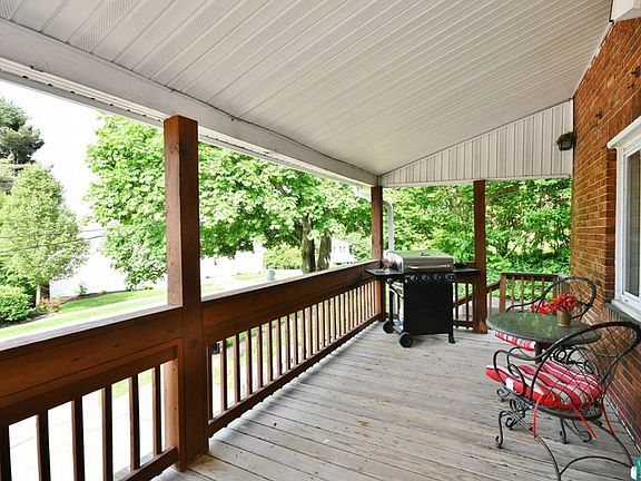 Front deck