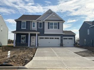 2911 Hoying Dr, Troy, OH 45373