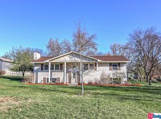11606 Prairie Lane Dr, Omaha, NE 68144