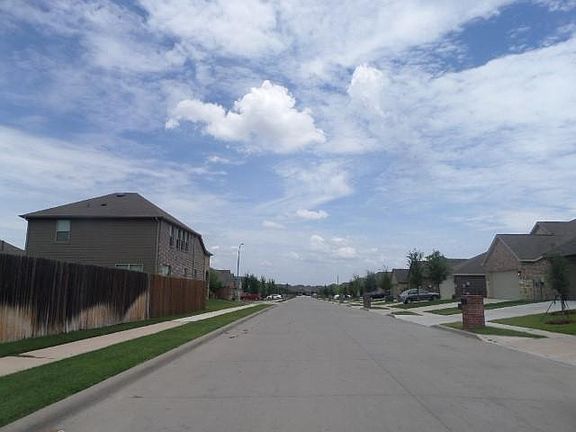 4th image of 12248 Walden Wood Dr