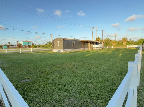 1106 S Euclid, Aransas Pass, TX 78336