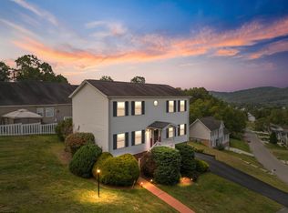 252 Sherwood Rd, Bridgeport, WV 26330