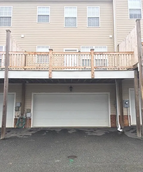 7474 Pebble Lake Dr — Photo 2