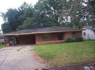 1312 S Elton Ct, Lake Charles, LA 70607