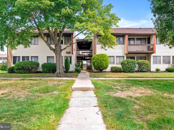 D4 Avon Dr, East Windsor, NJ 08520