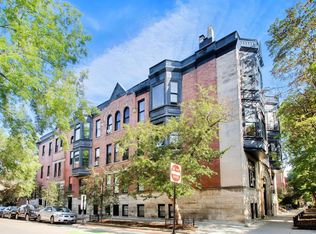 819 W Dickens Ave #3C, Chicago, IL 60614