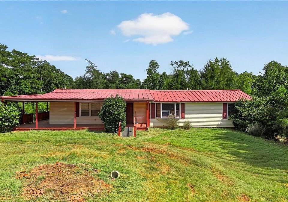1st image of 205 Upper Bethany Trl