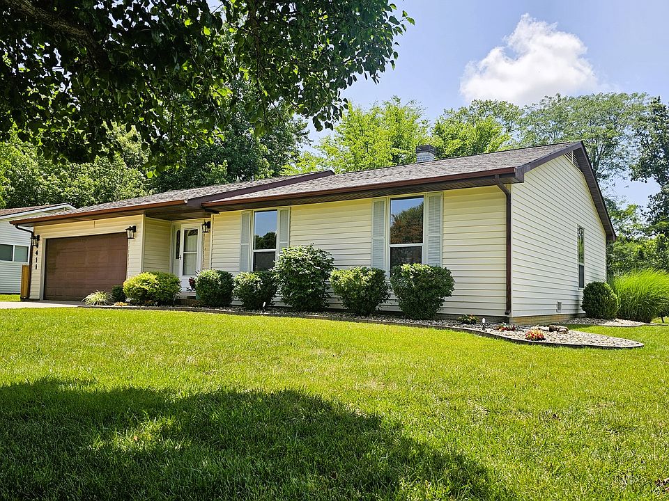 1st image of 4411 Woodglen Ln