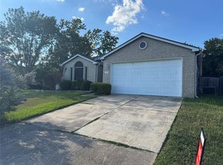 102 Meadowlark Cir, Georgetown, TX 78626
