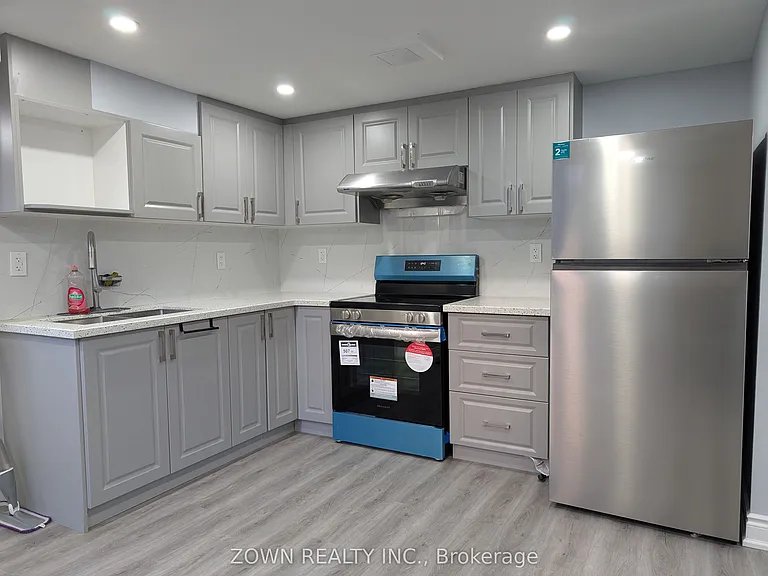 72 Norbert Rd #BASEMENT — Photo 4