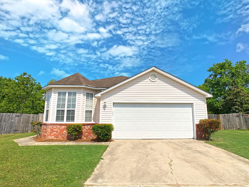 1st image of 14210 Sweetgum Ct