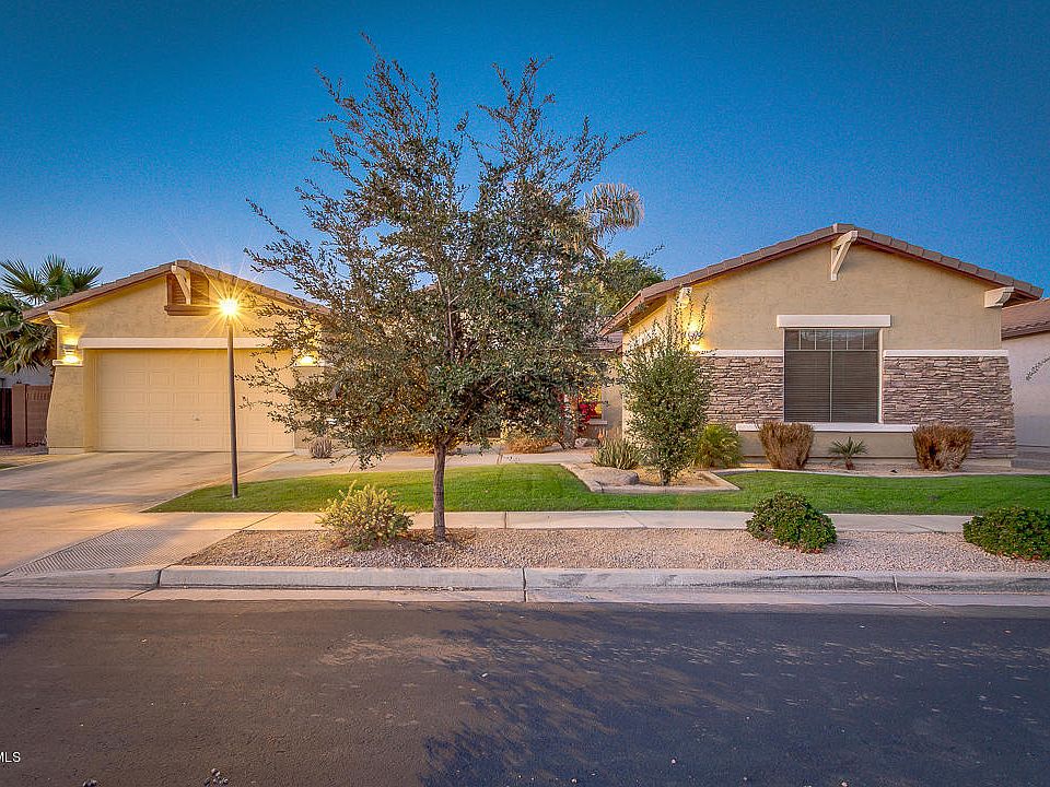 1st image of 2166 E San Carlos Pl