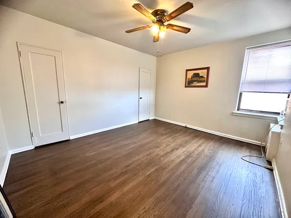 2615 Homecrest Avenue image 6 of 15