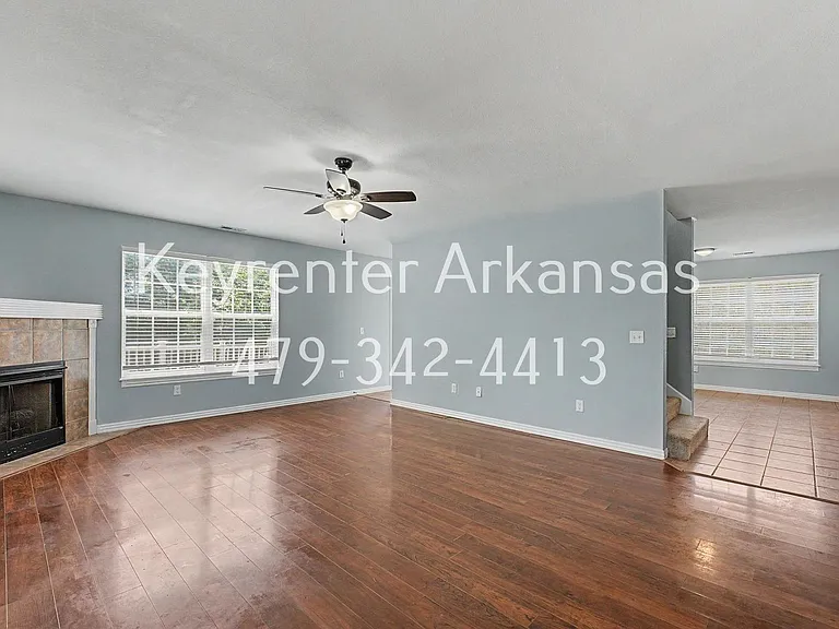 3705 SW Hansom Loop — Photo 4