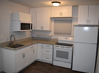 1213 W Pine St, Rawlins, WY 82301