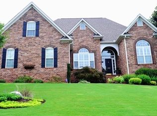 213 Goldenstar Ln, Greer, SC 29651