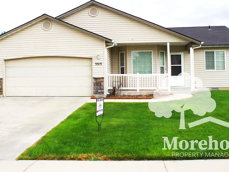3919 Groveton St — Photo 1