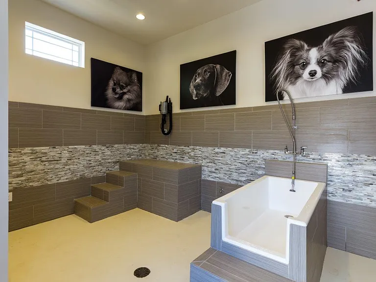 Haywood Reserve Apartment Homes — Photo 20