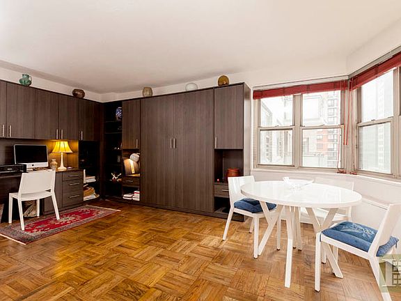 3rd image of 300 E 40th St APT 23A