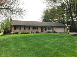 2090 Jarvis Rd, Lancaster, PA 17601