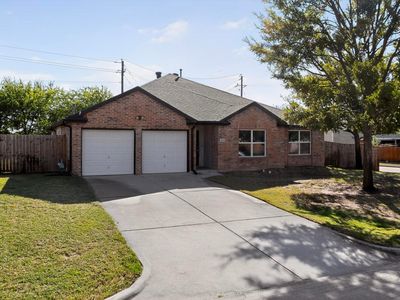 1004 Canyon Dr, Justin, TX, 76247