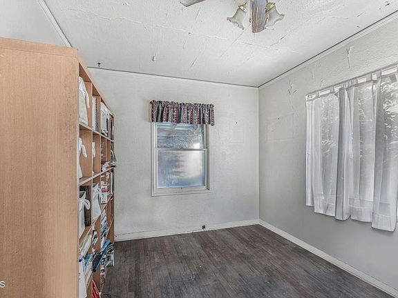 5th image of 103-107 S Anacapa St