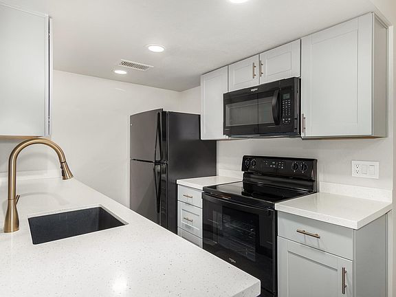 2nd image of 17027 E Calle Del Oro APT B