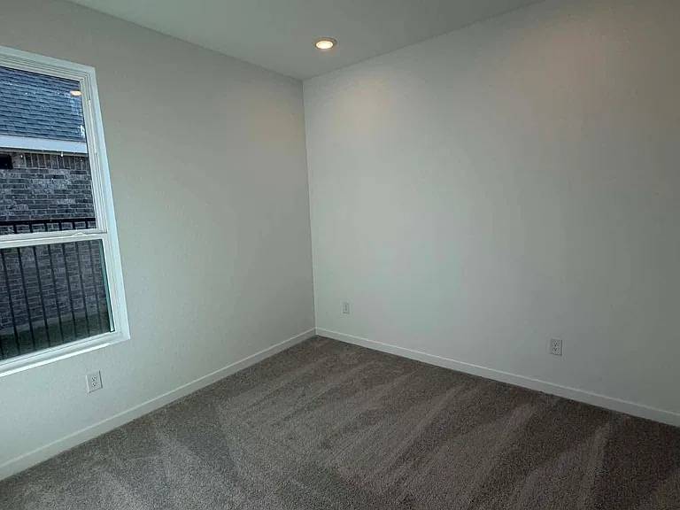 27451 Sunterra Village Dr — Photo 18