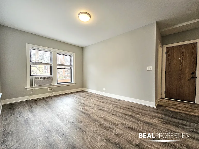 701-715 West Brompton — Photo 50