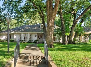 1008 Dobbins Rd, Corsicana, TX 75110