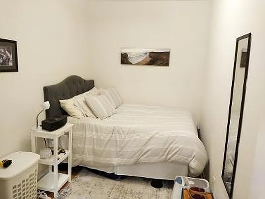 Rented by Point NYC | media 12